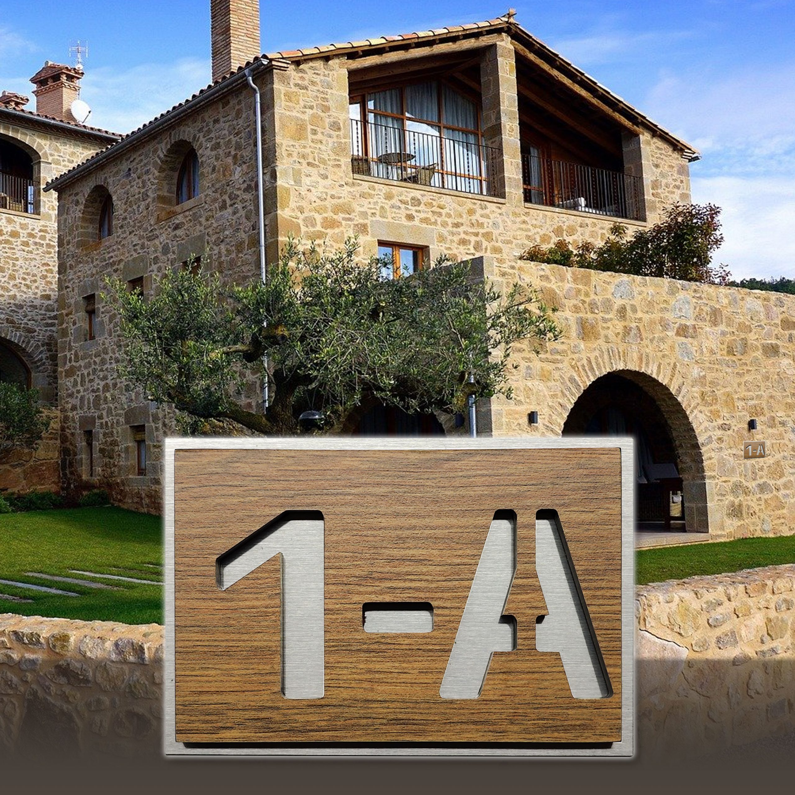 plaques de maison originales sur villa