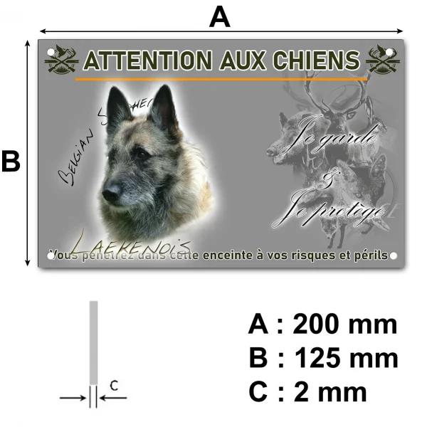 Panneau Portrait d'un chien Laekenois avec un pelage riche
