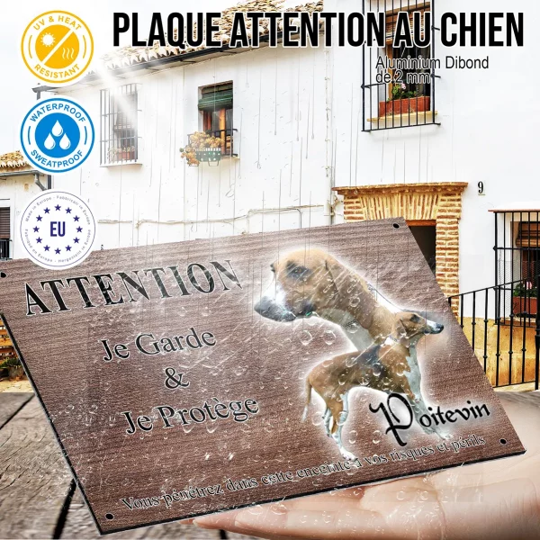 Panneau attention au chien Deux chiens Poitevin en gros plan
