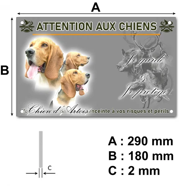 Pancarte Chien d'Artois avec plusieurs têtes en arrière plan