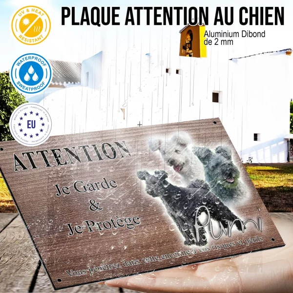Panneau attention au chien Trois chiens Pumi avec différentes robes