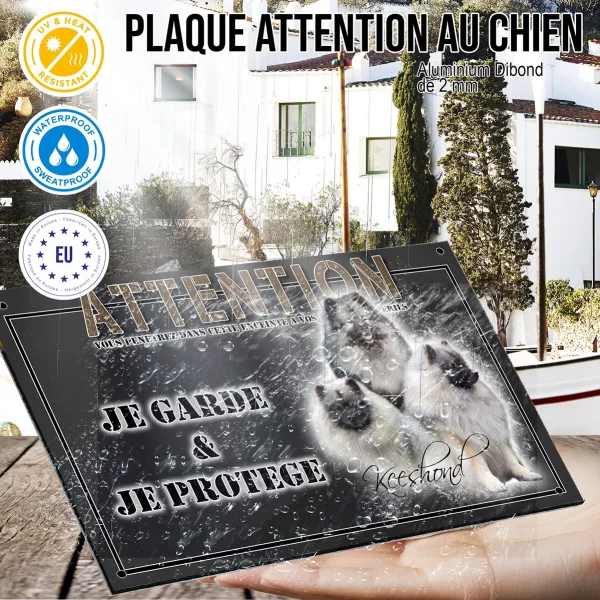 Panneau chien de garde Trois Keeshonds aux pelages gris et noir