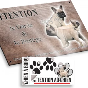 Plaque attention au chien Image de plusieurs bouledogues français mignons