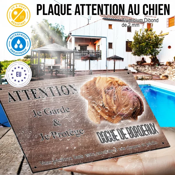 Panneau attention au chien Dogue de Bordeaux avec des traits caractéristiques