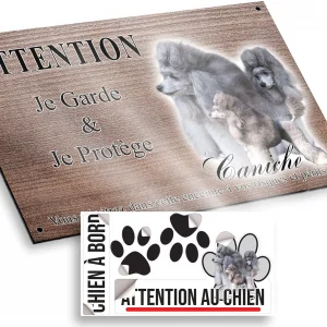 Plaque attention au chien Trois caniches avec des pelages gris élégants