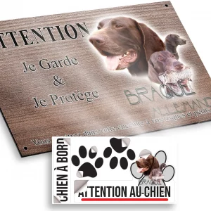 Plaque attention au chien Braque Allemand avec chien portant un poisson