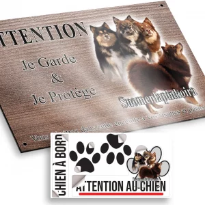 Plaque attention au chien Quatre chiens Suomenlapinkoira sur fond transparent.