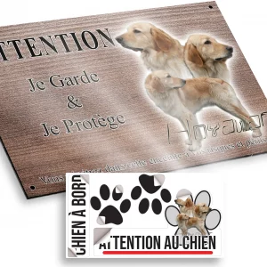 Plaque attention au chien Trois Golden Retrievers en vue de profil et un texte stylisé.