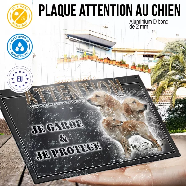 Panneau chien de garde Trois Golden Retrievers en vue de profil et un texte stylisé.