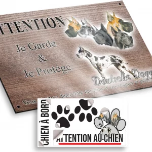 Plaque attention au chien Illustrations de différentes têtes et un chien entier de Deutsche Dogge.