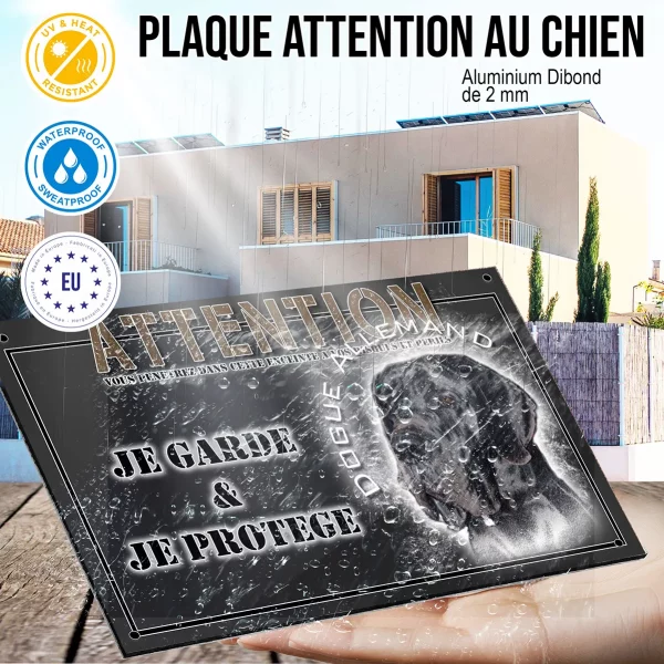 Panneau chien de garde Dogue Allemand en gros plan