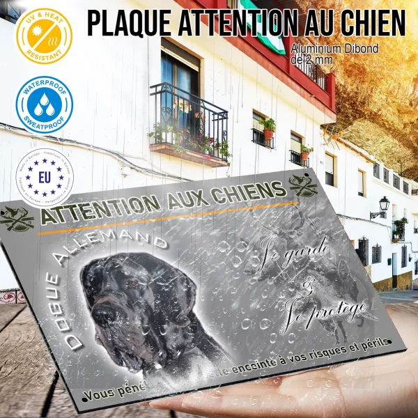 Panneau Dogue Allemand en gros plan
