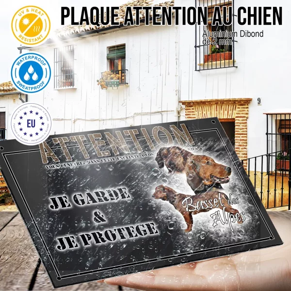 Panneau chien de garde Basset des Alpes avec trois chiens en différents angles