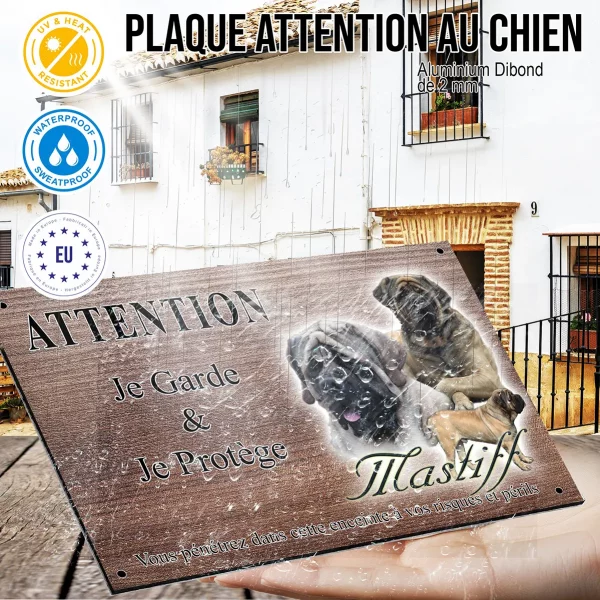 Panneau attention au chien Groupe de Mastiffs avec un fond coloré