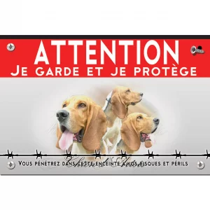 Signalisation personnalisee Chien d'Artois avec plusieurs têtes en arrière plan