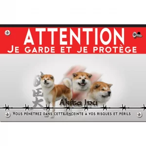Signalisation personnalisee Akita Inu montrant trois angles différents de son visage