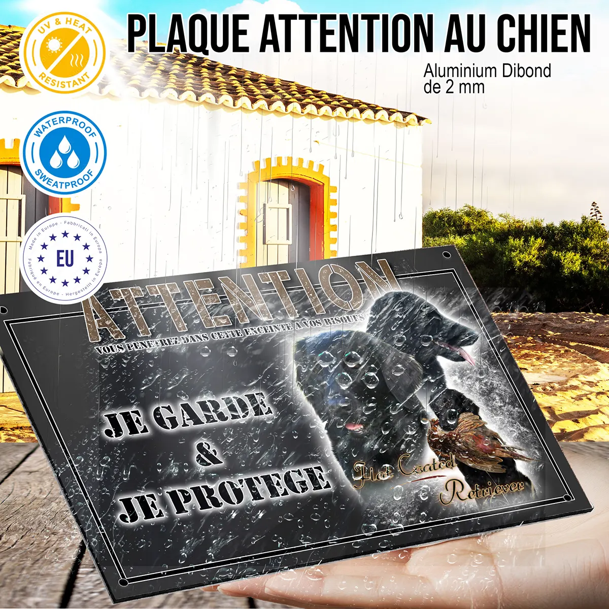 panneau chien de garde Flat Coated Retriever avec un oiseau dans la bouche