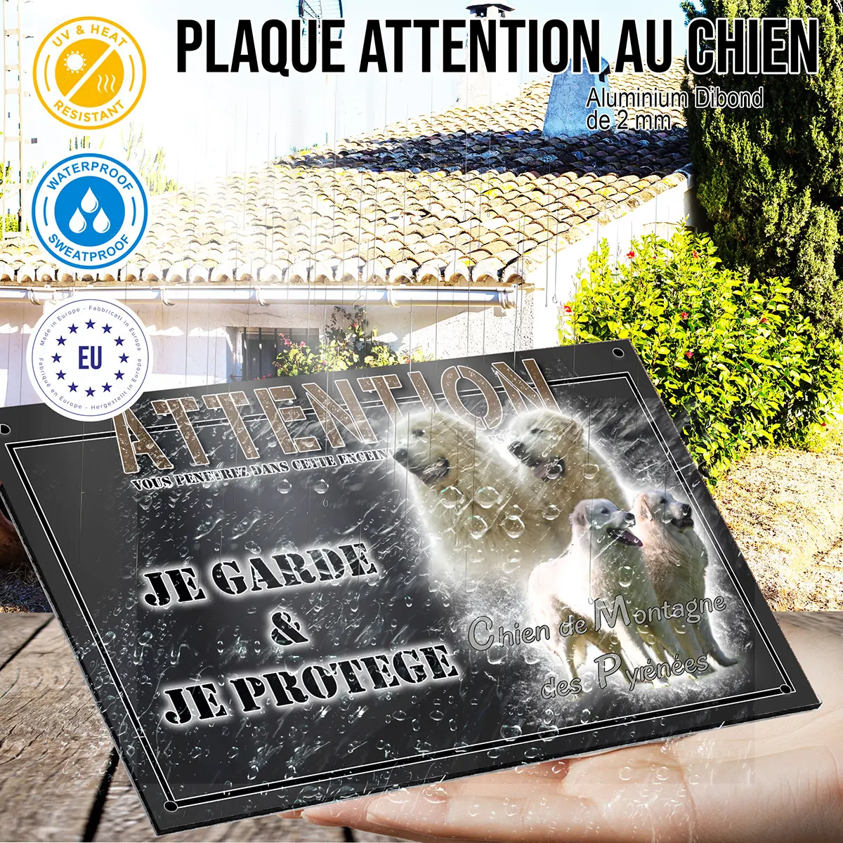 panneau chien de garde Groupe de chiens de Montagne des Pyrénées en arrière plan vert