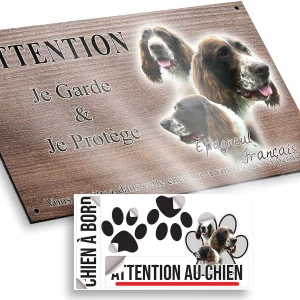 plaque attention au chien Trois têtes d'Epagneul Français avec un fond transparent.