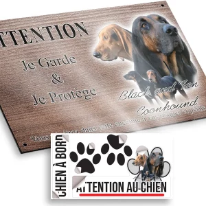 plaque attention au chien Chien Black and Tan Coonhound avec plusieurs angles de vue