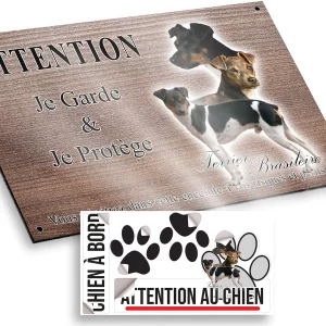 plaque attention au chien Trois chiens Terrier Brasileiro en différents angles