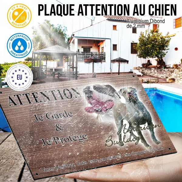 panneau attention au chien Deux American Bulldogs dont un en entier et un en gros plan.