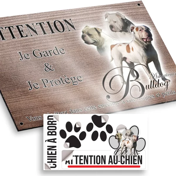 plaque attention au chien Trois American Bulldogs se tenant ensemble avec texte.