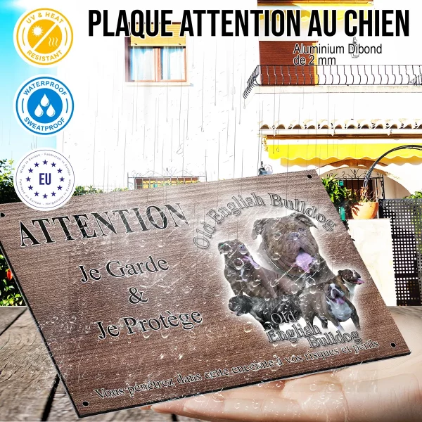 panneau attention au chien Collage de plusieurs Old English Bulldogs