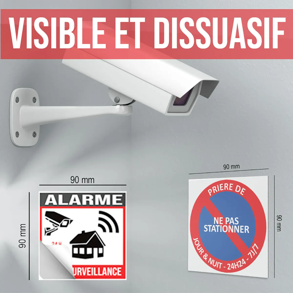 Annonces Interdit De Stationner avec plaque de signalisation visible.